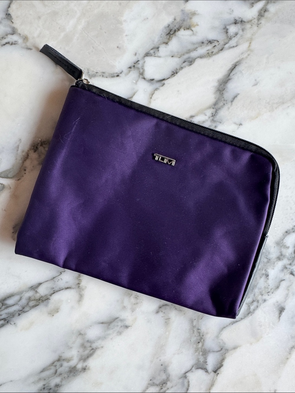 TUMI for Delta Purple Nylon Amenity Kit Travel Cosmetic Toiletry Pouch